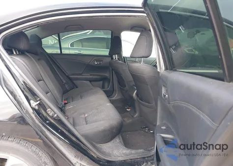 2015 Honda Accord Sport z USA, uszkodzony, nr VIN 1HGCR2F52FA259711